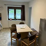 Pumphuts Scheune Nr 5 - 9 Beim Freizeitpark Plohn Apartment *