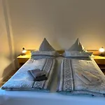 Apartment Pumphuts Scheune Nr 5 - 9 Beim Freizeitpark Plohn Lengenfeld (Saxony)