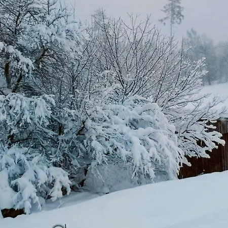 Pumphuts Scheune Nr 5 - 9 Beim Freizeitpark Plohn Lengenfeld (Saxony)