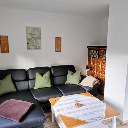 Pumphuts Scheune Nr 5 - 9 Beim Freizeitpark Plohn * Lengenfeld (Saxony)