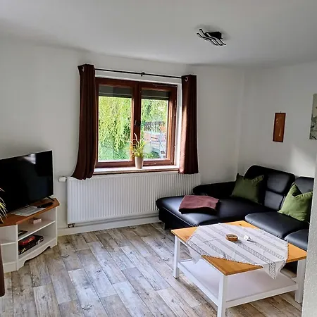 Pumphuts Scheune Nr 5 - 9 Beim Freizeitpark Plohn