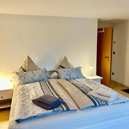 Appartement Pumphuts Scheune Nr 5 - 9 Beim Freizeitpark Plohn *