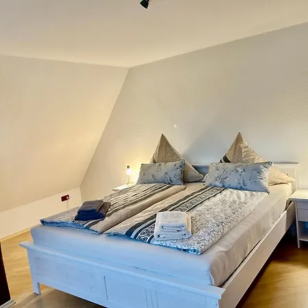 Pumphuts Scheune Nr 5 - 9 Beim Freizeitpark Plohn