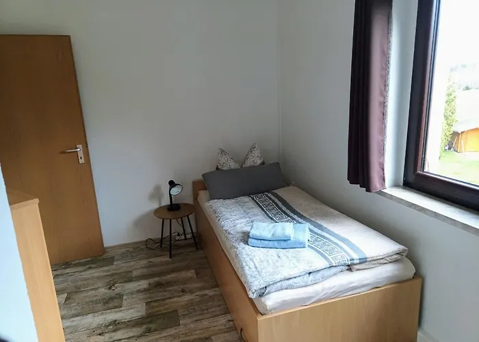 Pumphuts Scheune Nr 5 - 9 Beim Freizeitpark Plohn Lengenfeld (Saxony)