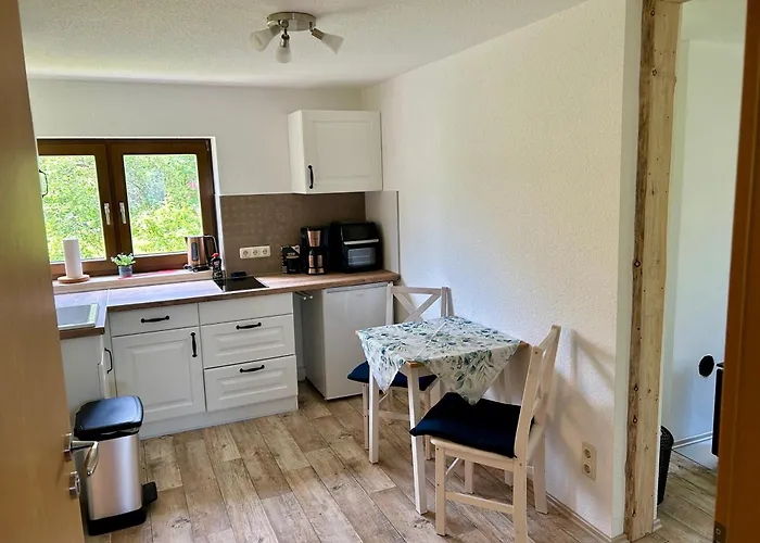 Pumphuts Scheune Nr 5 - 9 Beim Freizeitpark Plohn * Lengenfeld (Saxony)