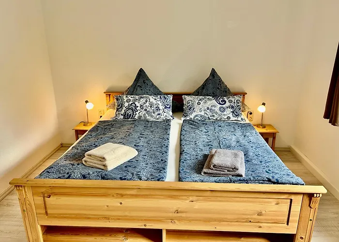 Pumphuts Scheune Nr 5 - 9 Beim Freizeitpark Plohn