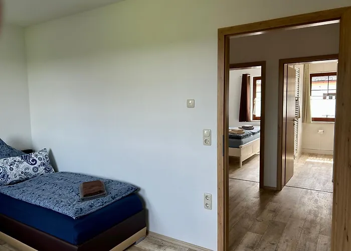 Pumphuts Scheune Nr 5 - 9 Beim Freizeitpark Plohn